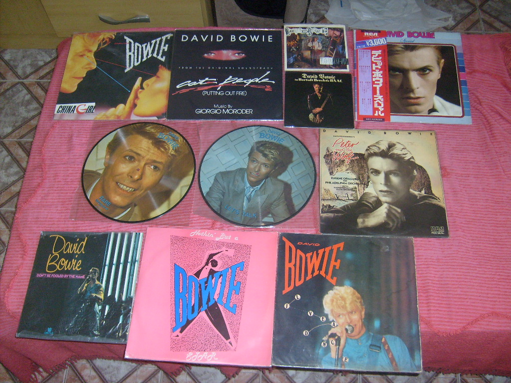 David Bowie piratas