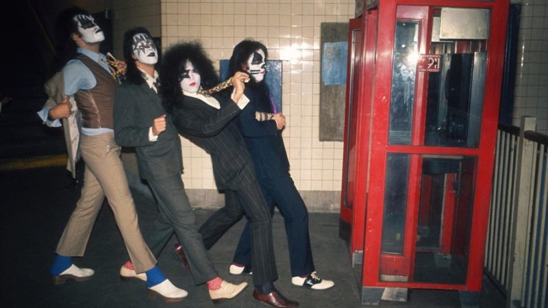 Ouve Isso Aqui: 1975 por Davi Pascale